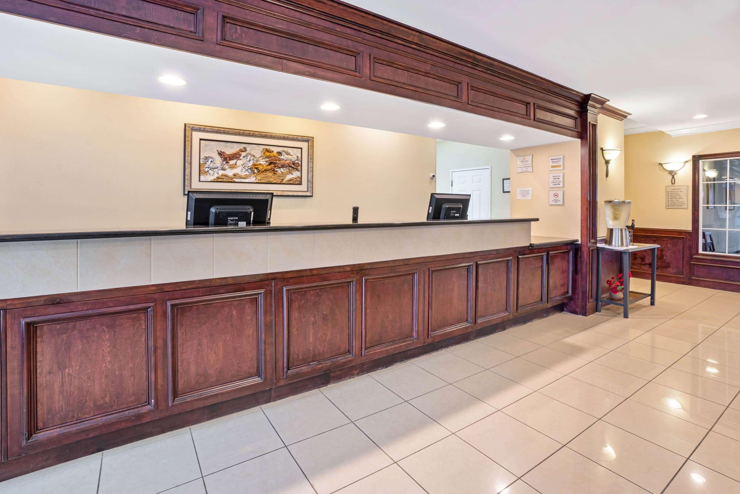 La Quinta By Wyndham Houston - Magnolia Hotel Bagian luar foto